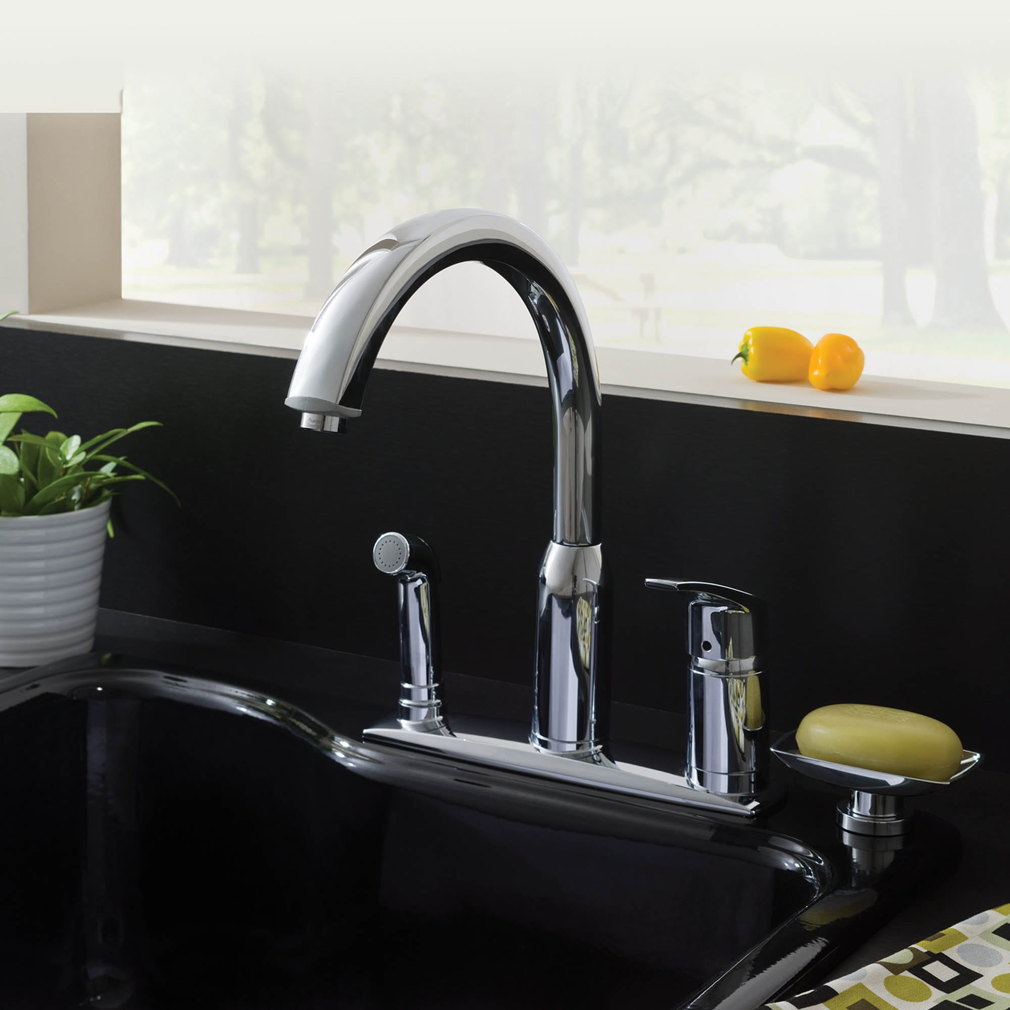 Arch Single Handle High Arc Kitchen Faucet with Side Spray