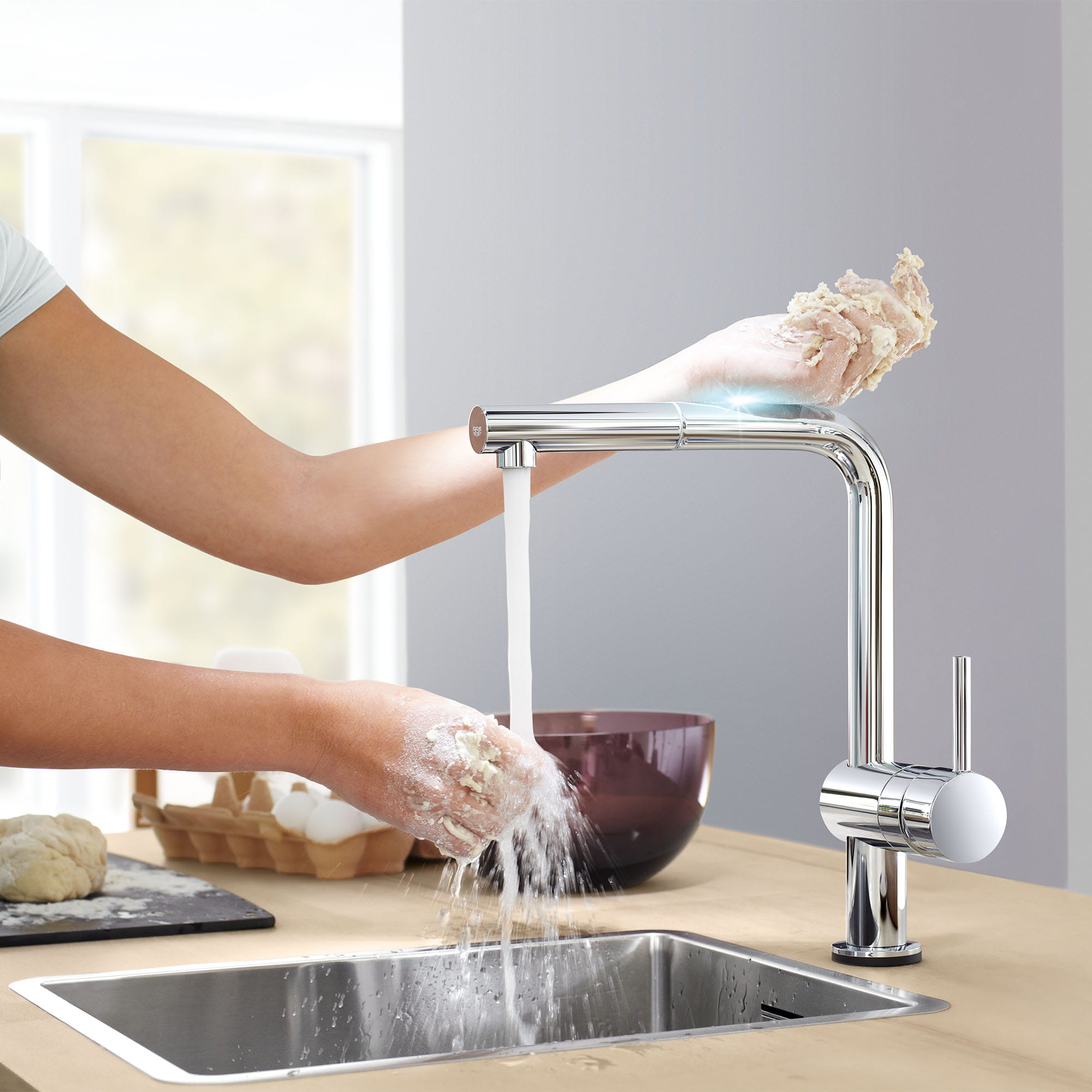 Verslaafde Conserveermiddel handtekening Single-Handle Pull-Out Kitchen Faucet Single Spray 1.75 GPM with Touch  Technology