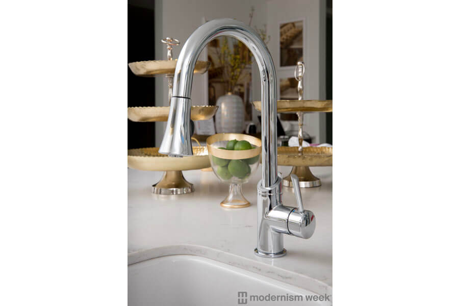 DXV Freshno Pull Down Kitchen Faucet