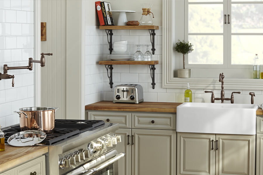 Contemporary Farmhouse Kitchen with Sink, Faucet, and Pot Filler
