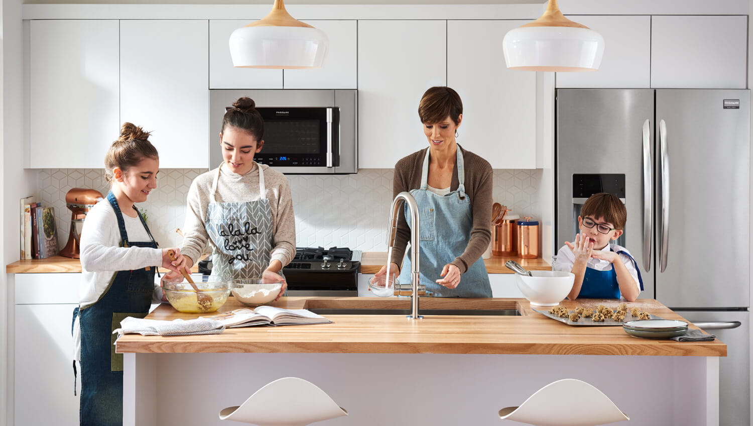 Beale Kitchen Faucet in Kitchen with People