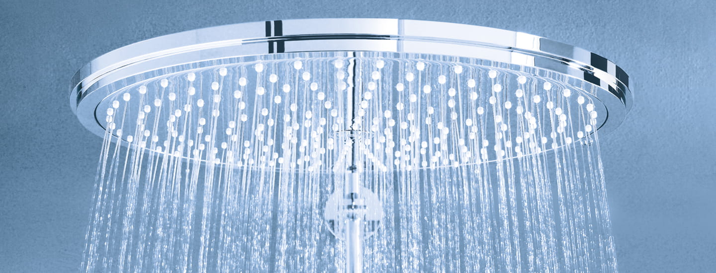 GROHE Shower Head Spraying Water