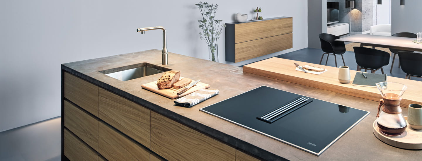 GROHE Essence SmartControl Kitchen Faucet in Kitchen with Bread