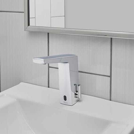 Paradigm Selectronic Faucet with PWRX Battery