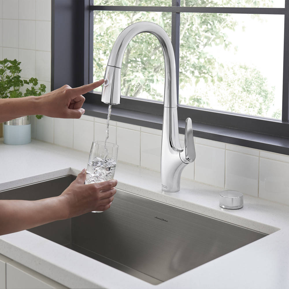 Colony® PRO Touchless Single-Handle Pull-Down Dual Spray Kitchen Faucet 1.5  gpm/5.7 L/