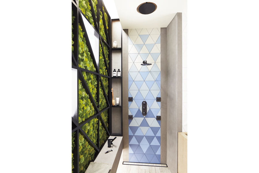salle de bain du milieu du siècle