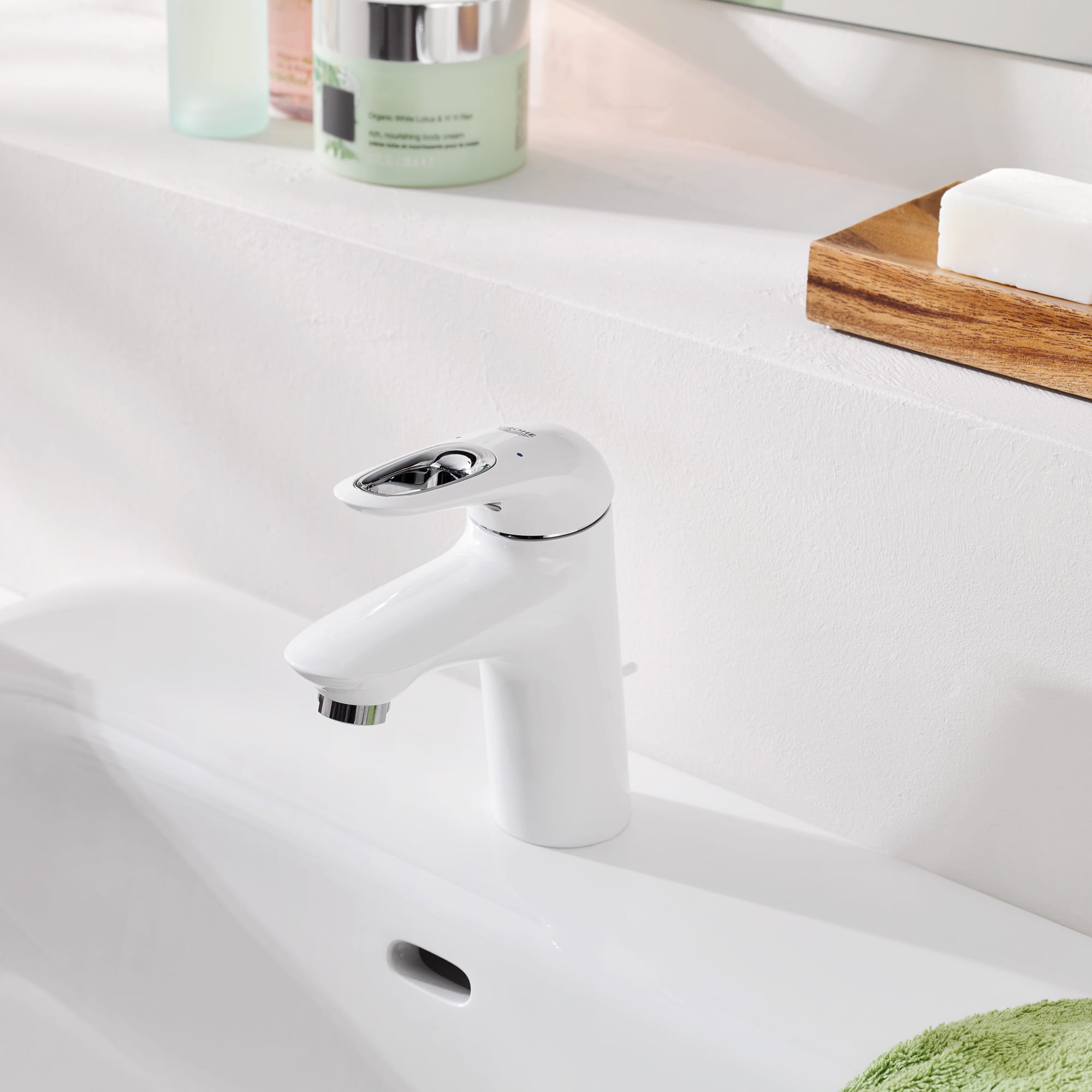 GROHE Eurostyle faucet with sink