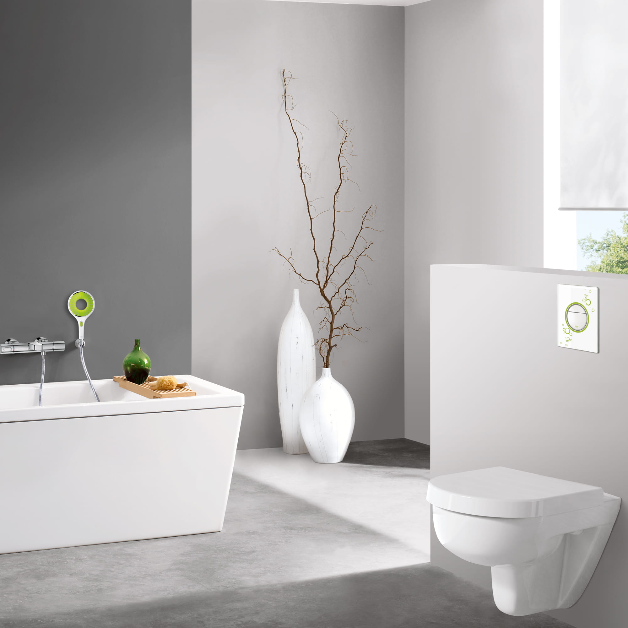 GROHE Toilet with green accents
