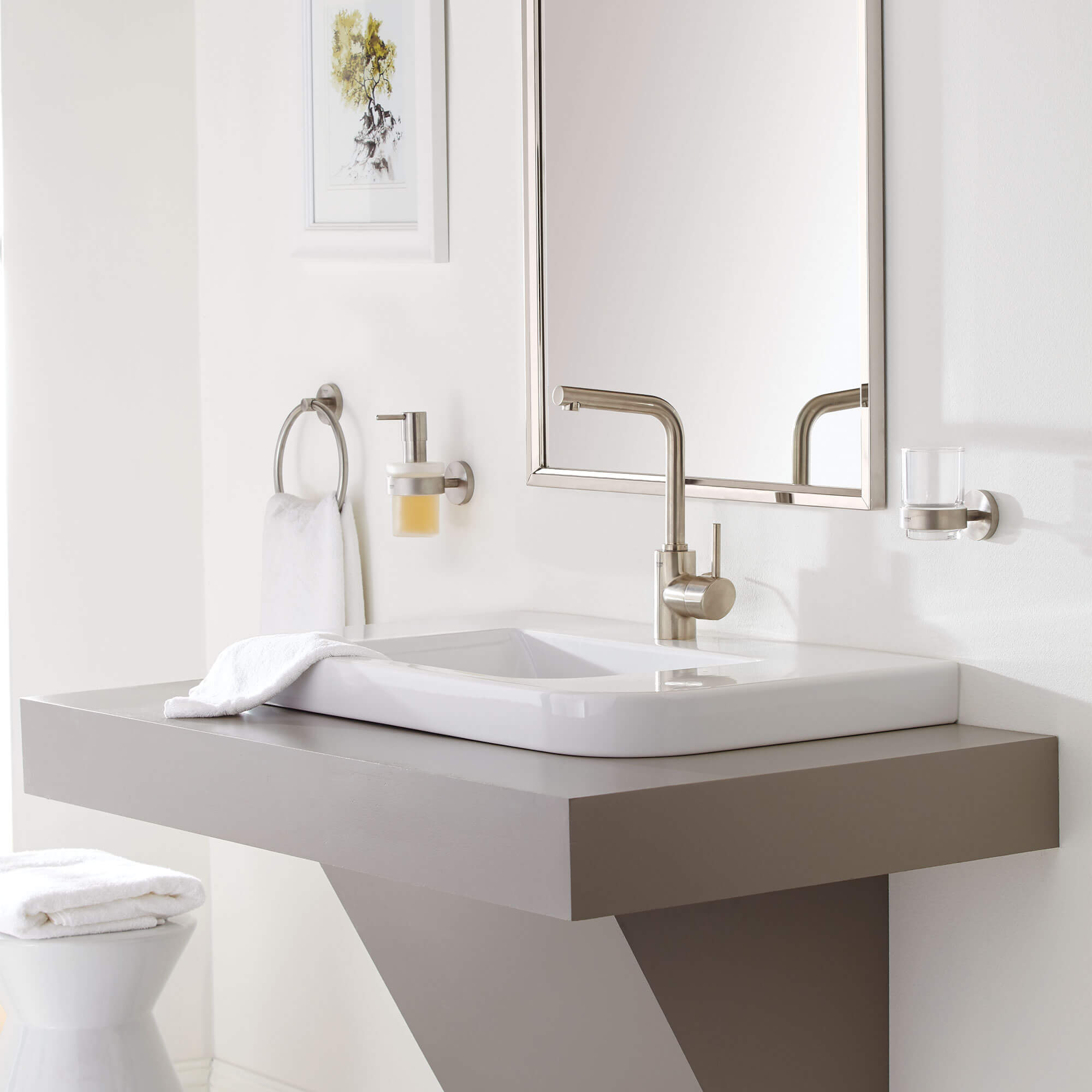 Concetto Bathroom Faucet with Mirror and Above Counter Sink