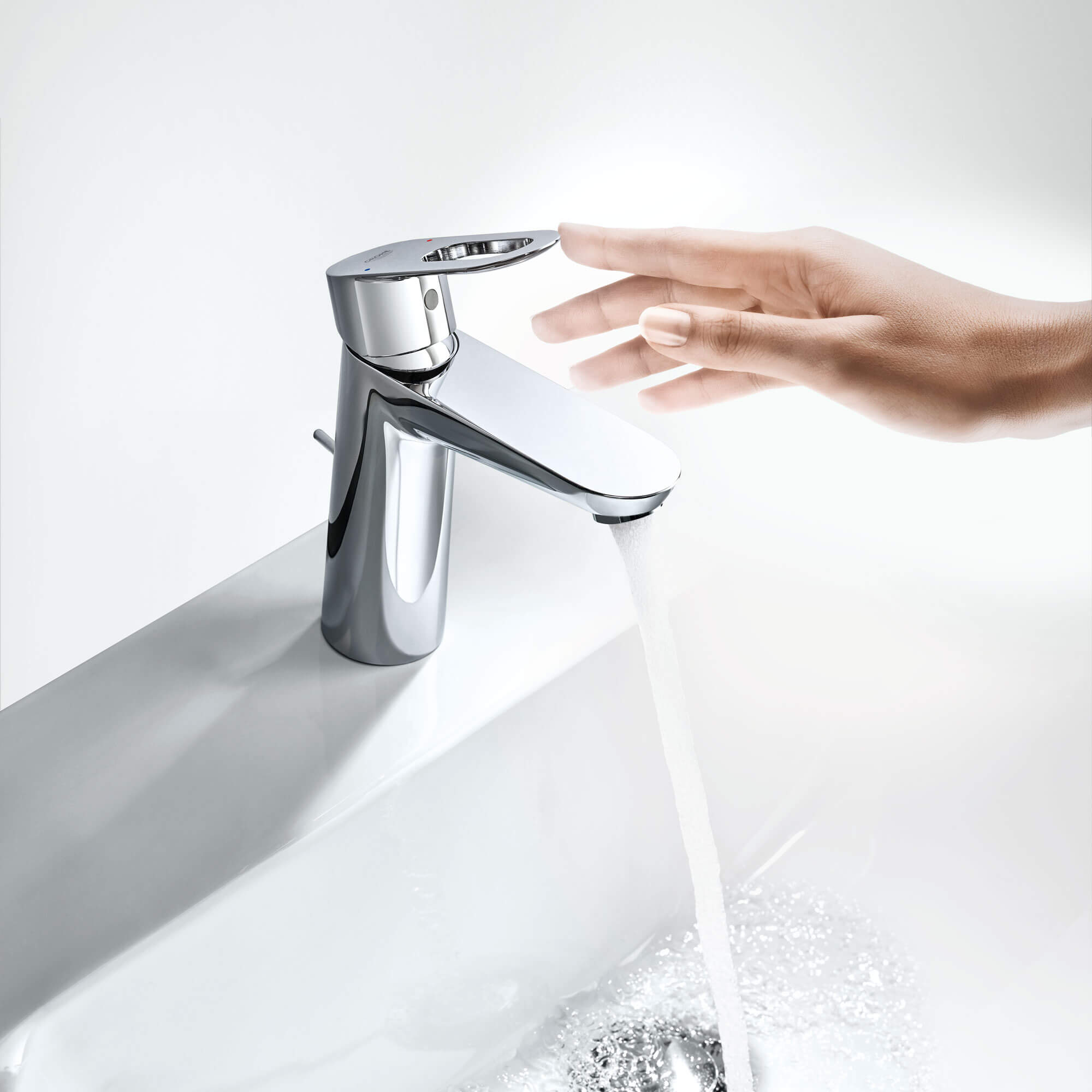 Bauloop Bathroom Sink Faucet by Grohe with Running Water