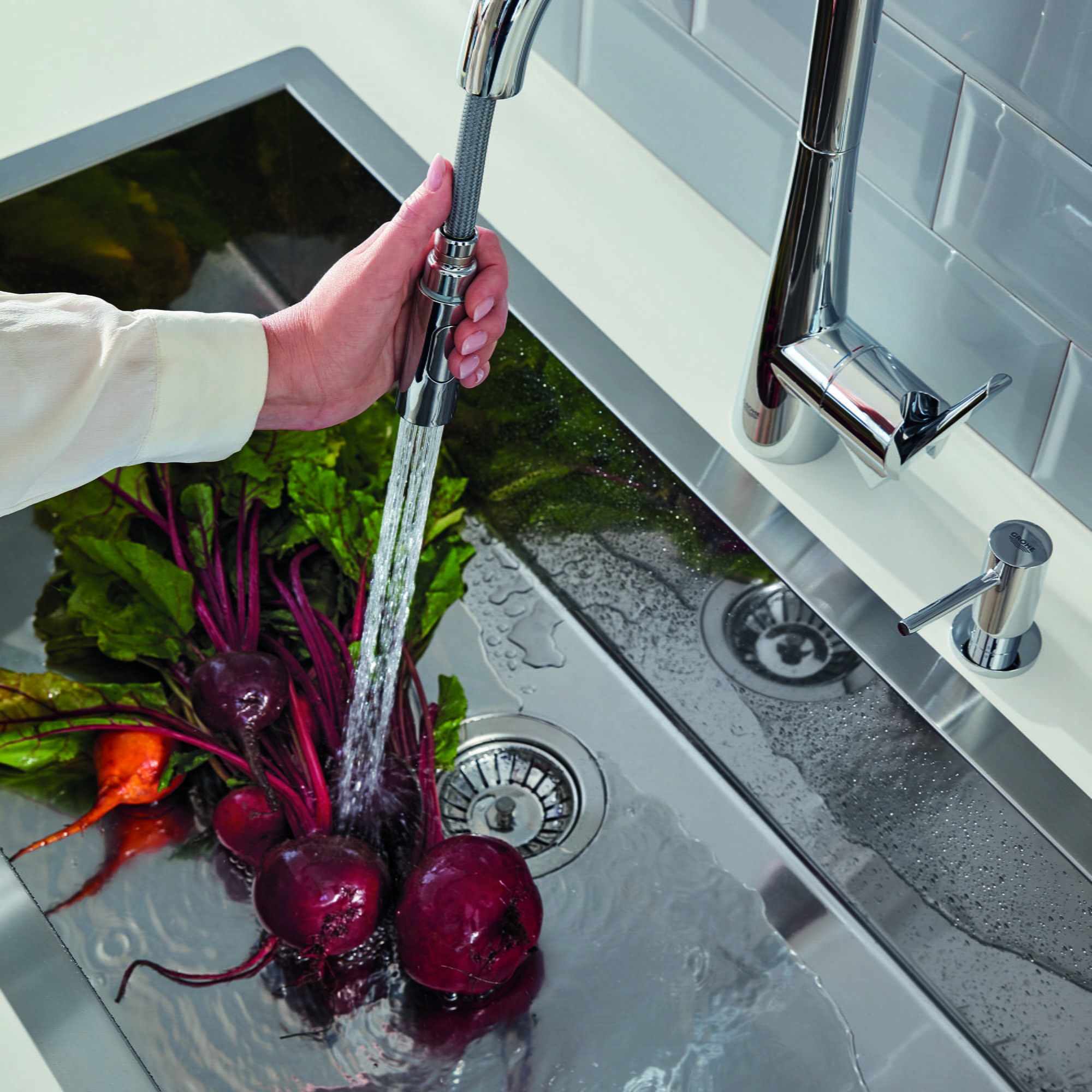 kitchen faucet