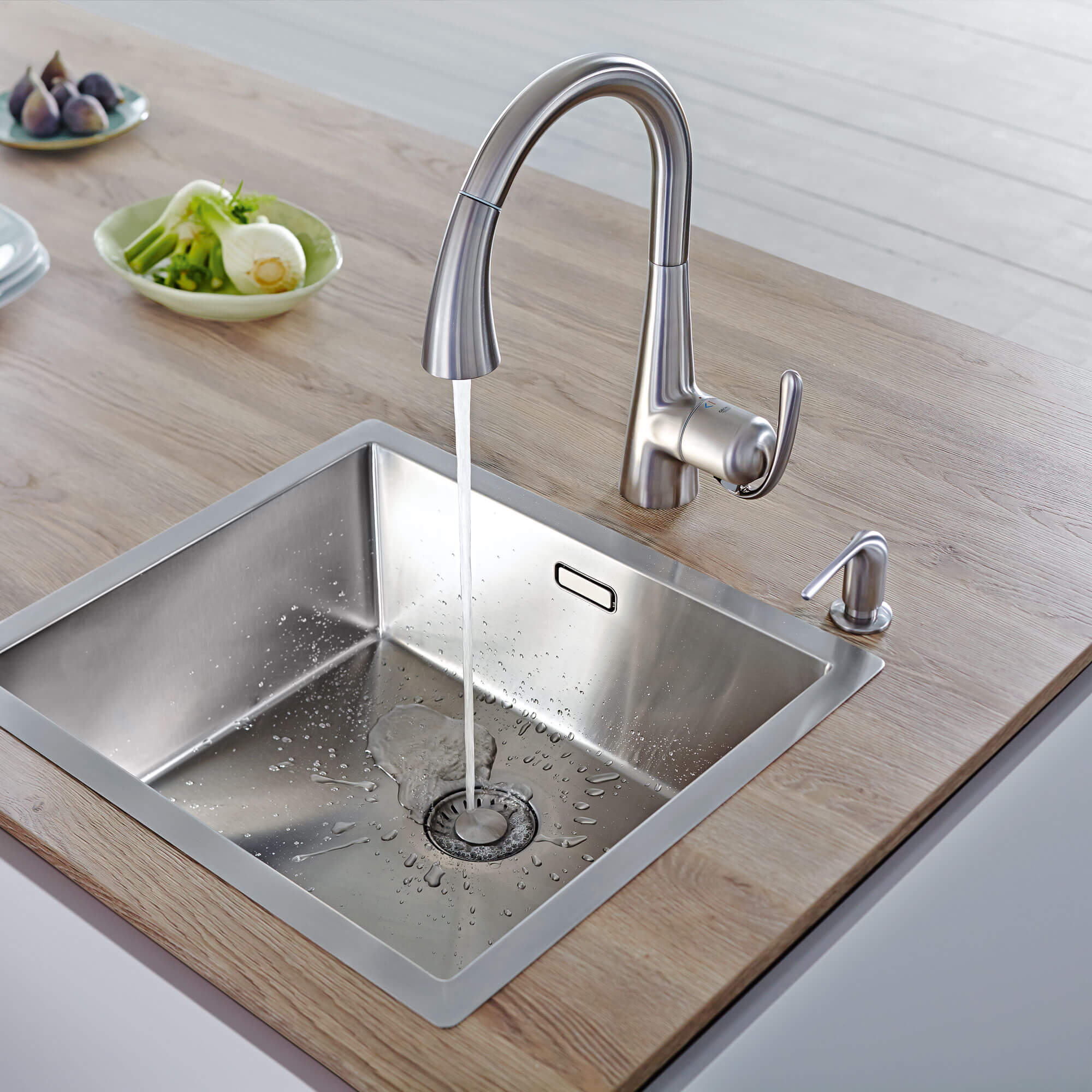 grohe kitchen sink accessories