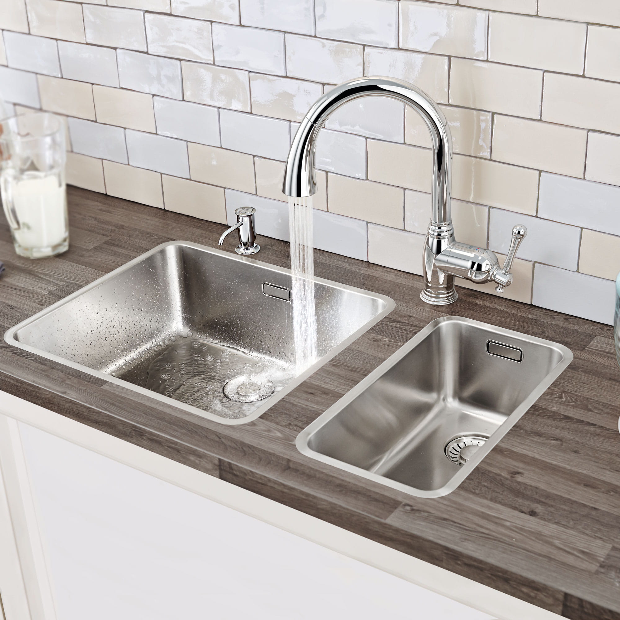Traditional Kitchen Faucets