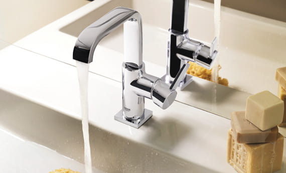 GROHE Allure Faucet with Sponge