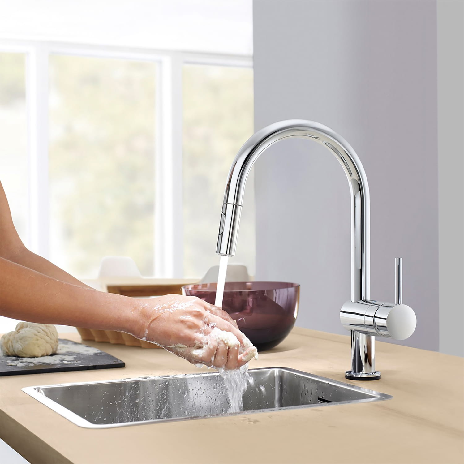 Hands free kitchen deals faucet