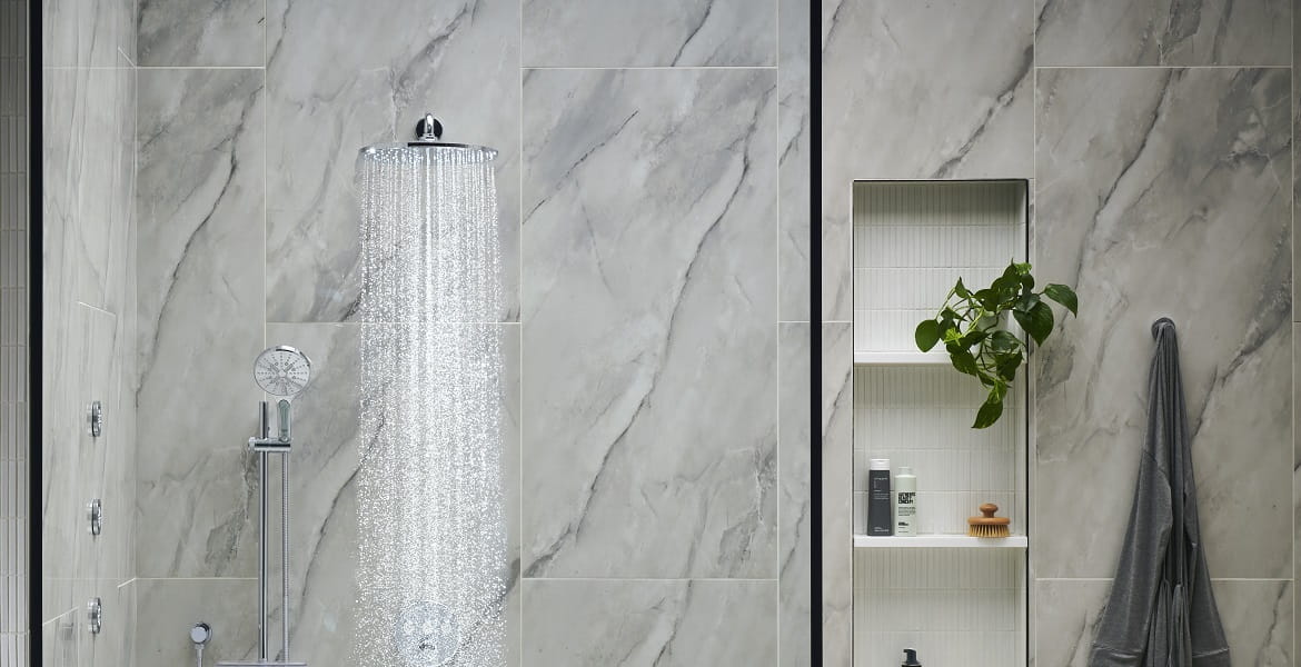 Columna de ducha termostática GROHE Rainshower System 400 con